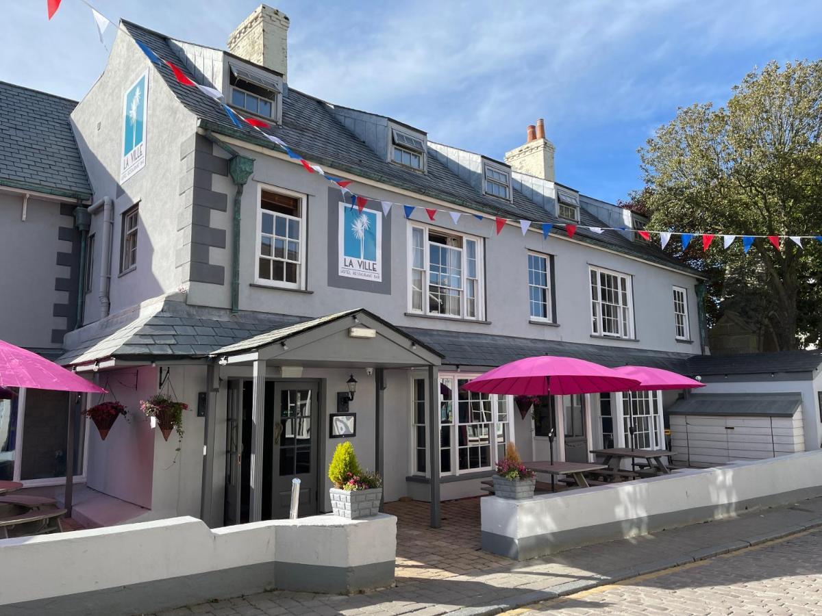 La Ville Hotel Braye Ngoại thất bức ảnh